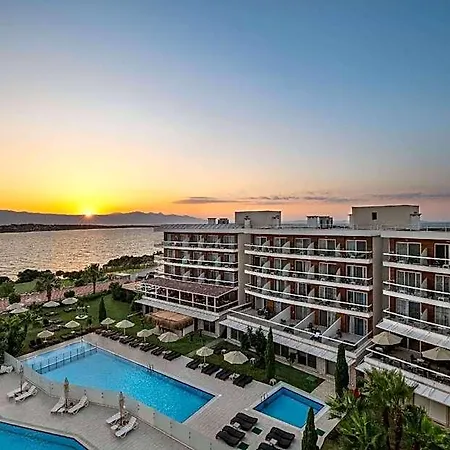 La Quinta By Wyndham Hotel 2*